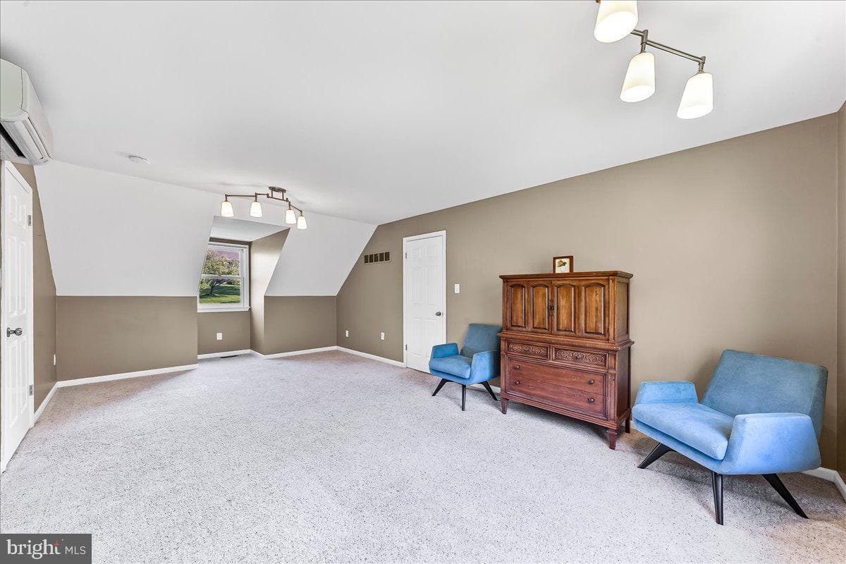 407 Valley Drive photo 22