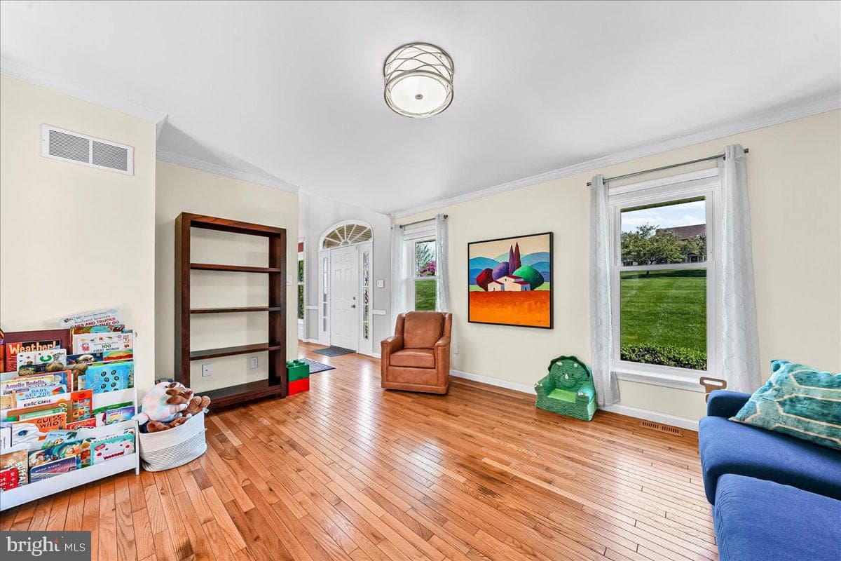 407 Valley Drive photo 6