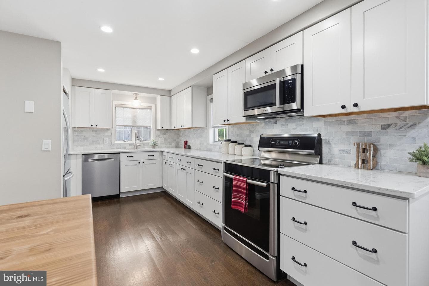 1731 W Doe Run Road photo 12