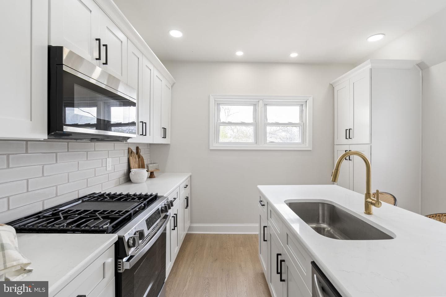 107 Bradford Avenue photo 13