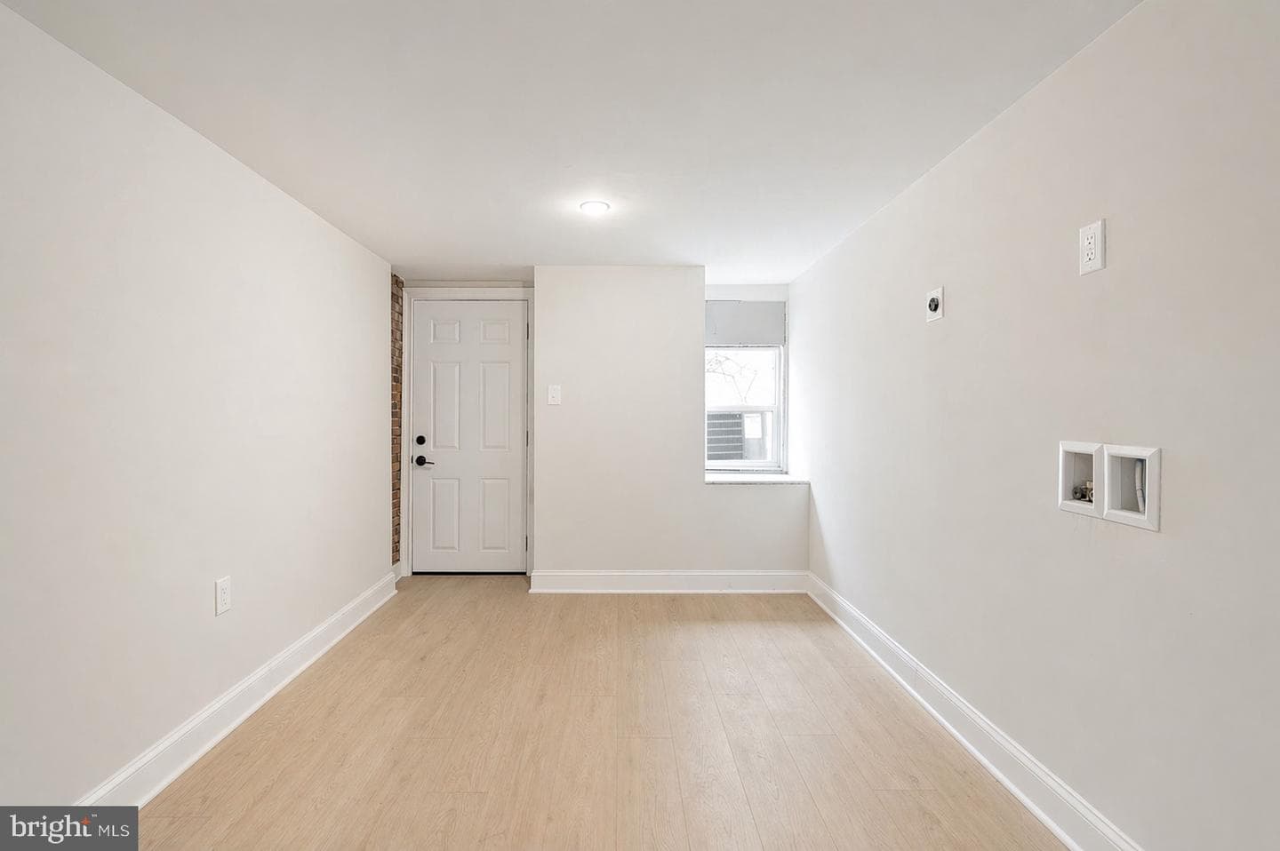 107 Bradford Avenue photo 42