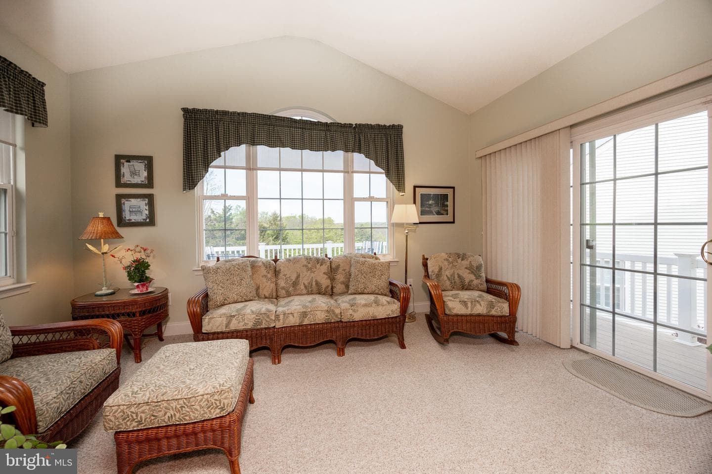 100 Gaston Lane photo 11