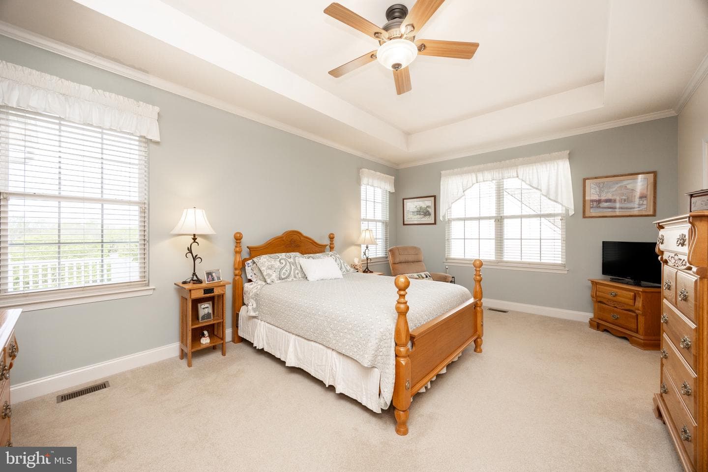 100 Gaston Lane photo 12