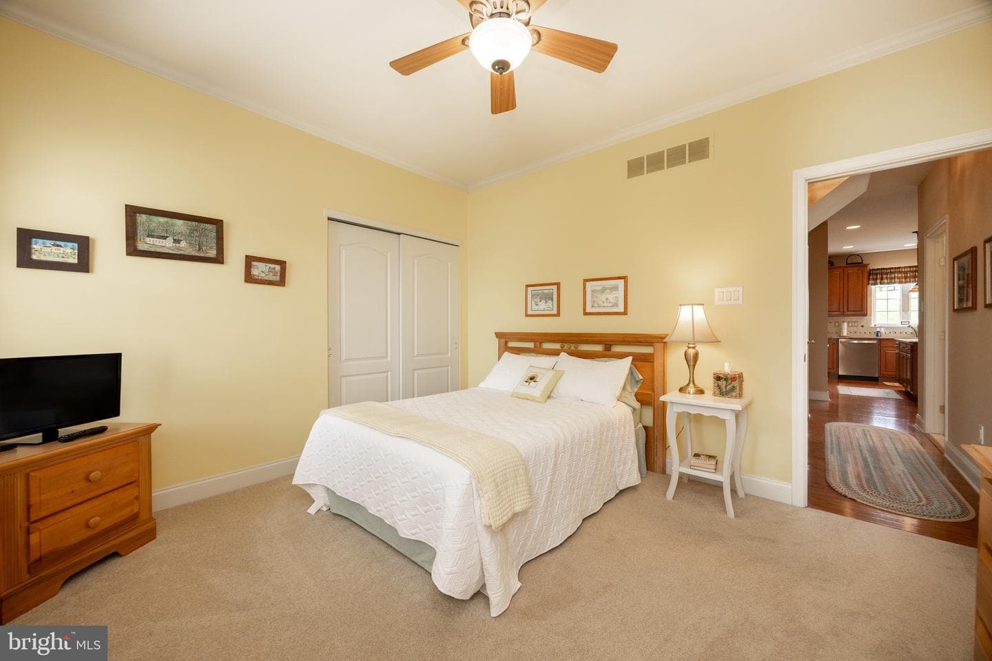 100 Gaston Lane photo 15