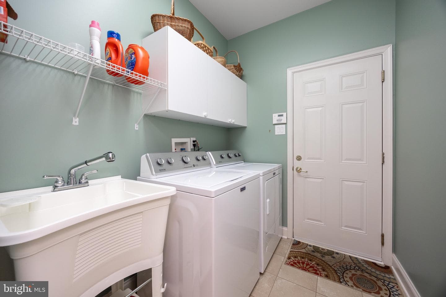 100 Gaston Lane photo 17
