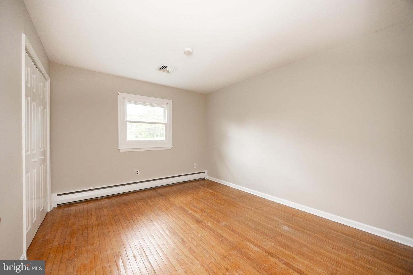 560 Norwood Road photo 24