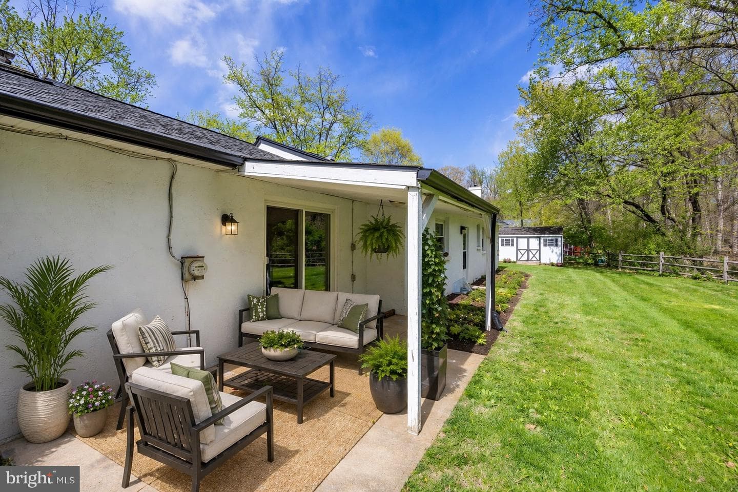 560 Norwood Road photo 31