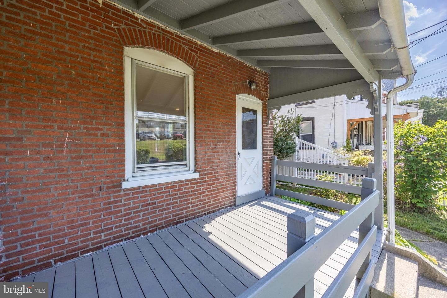 150 Viaduct Avenue photo 3