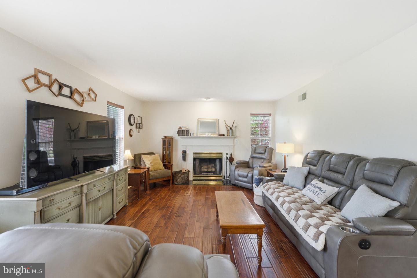 4 Greenfield Road photo 11