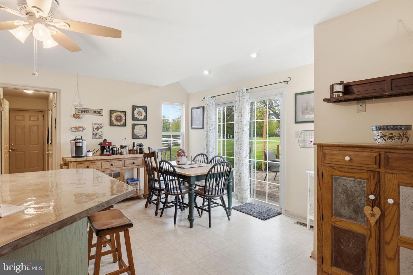 4 Greenfield Road photo 15