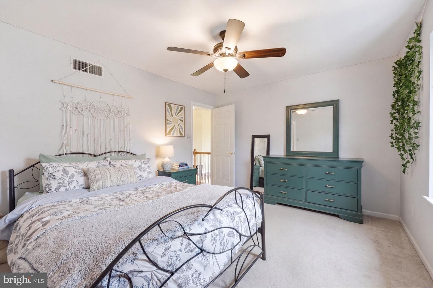4 Greenfield Road photo 34