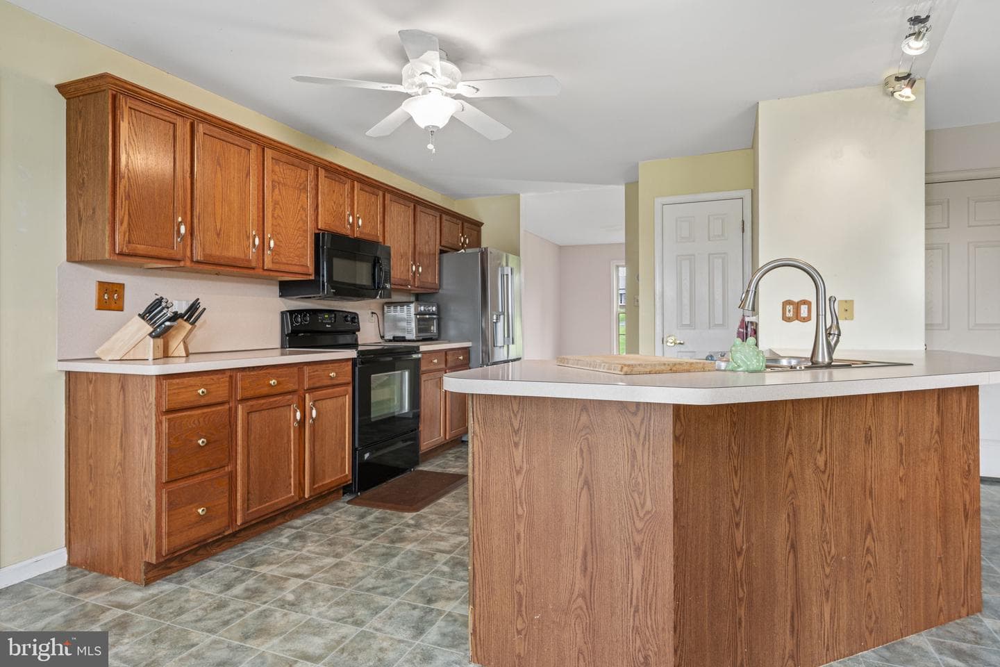 138 Bethel Road photo 8