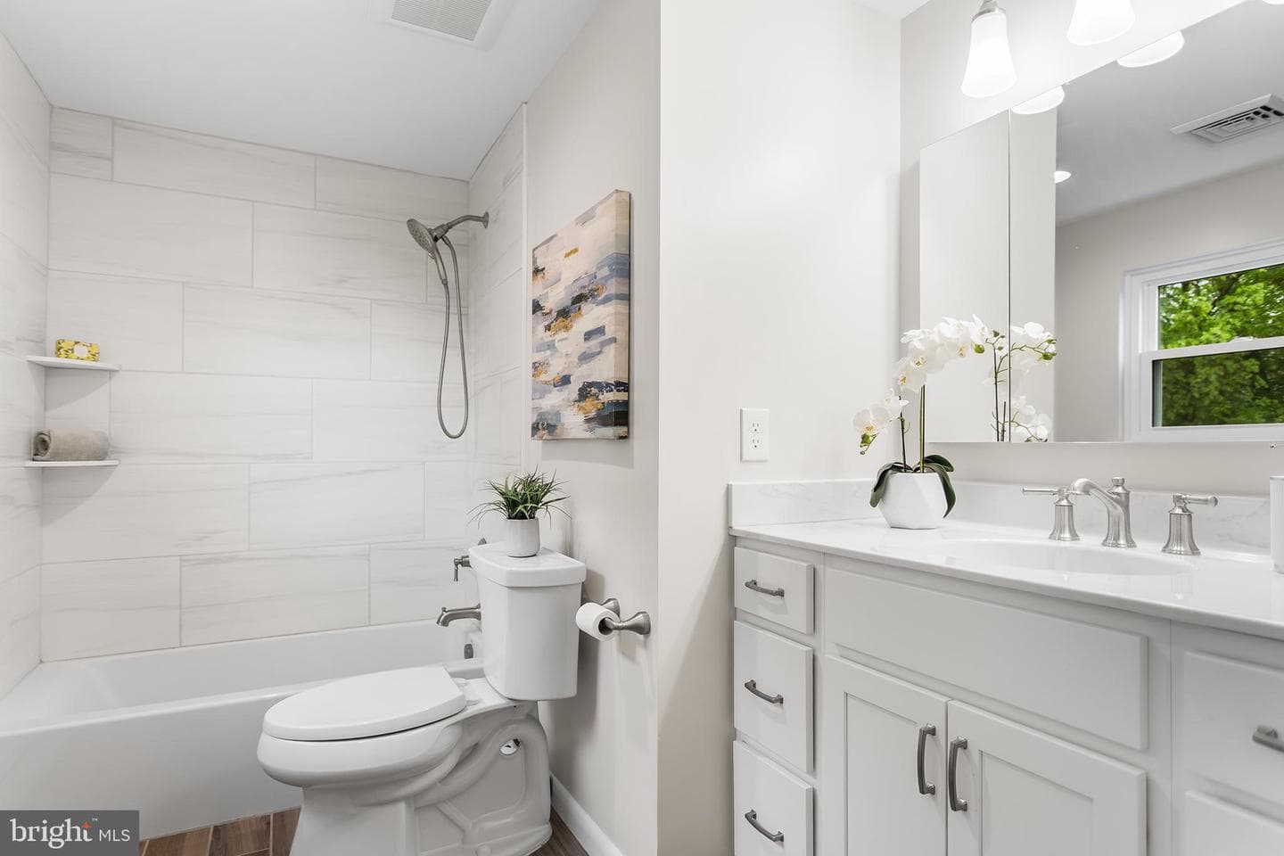 33 Stirling Way photo 22