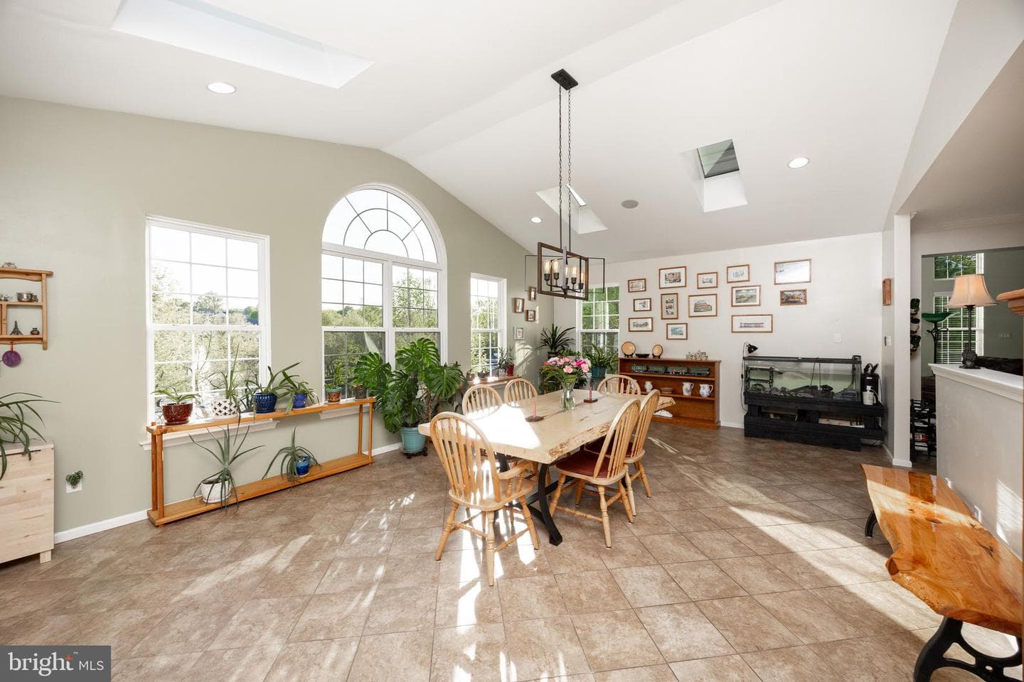 912 Nottingham Road photo 28