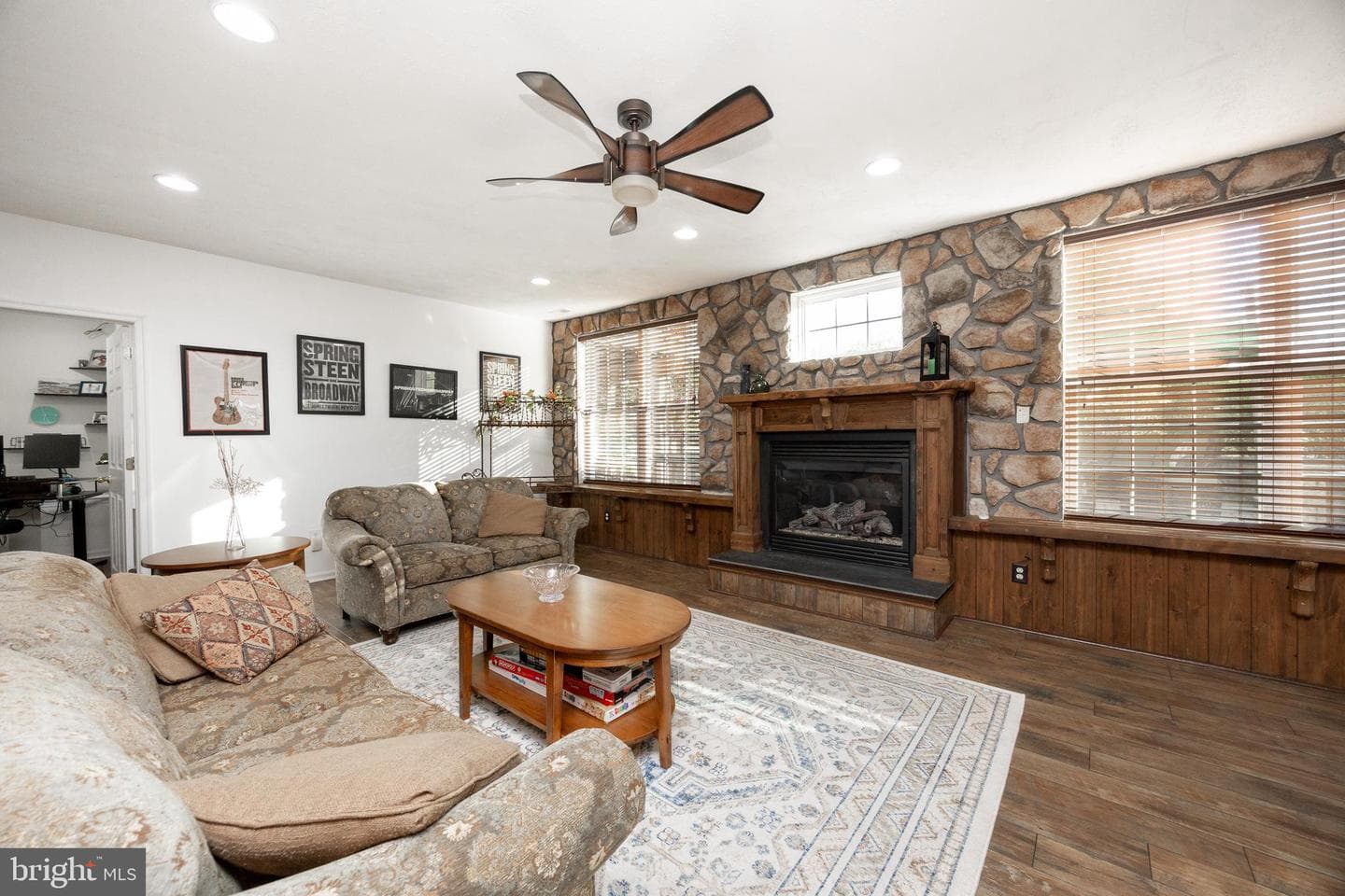 912 Nottingham Road photo 61