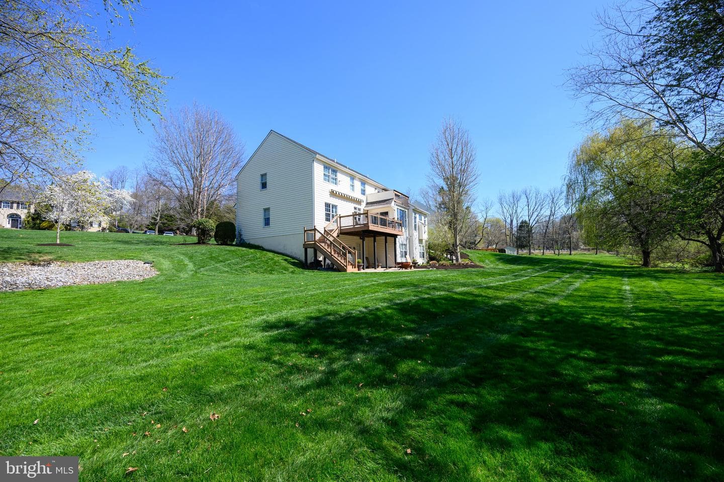 202 Netherfield Lane photo 5