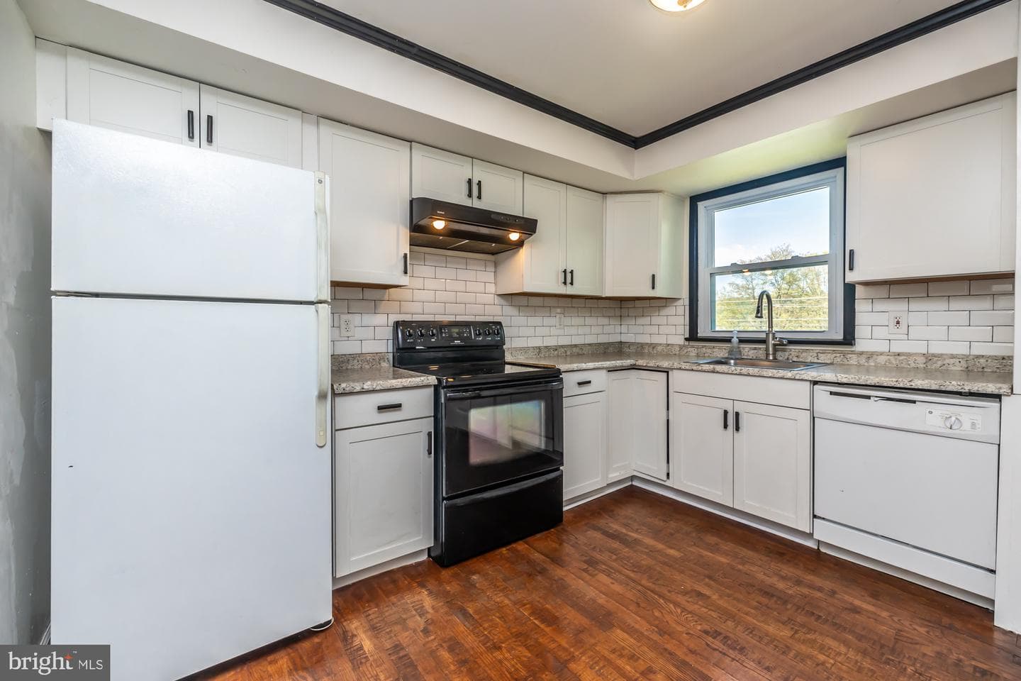 3151 Walnut Street photo 10