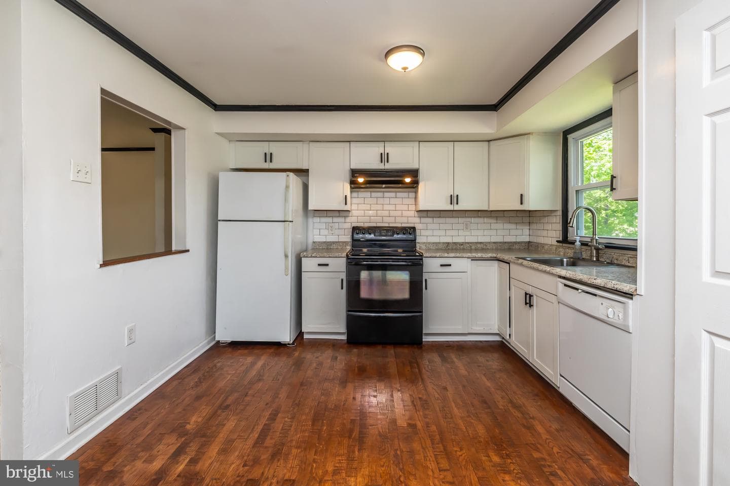 3151 Walnut Street photo 9