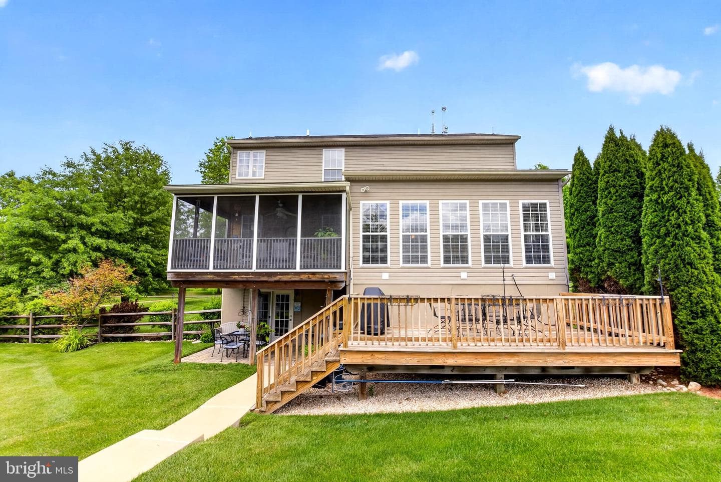 31 Stanford Drive photo 13