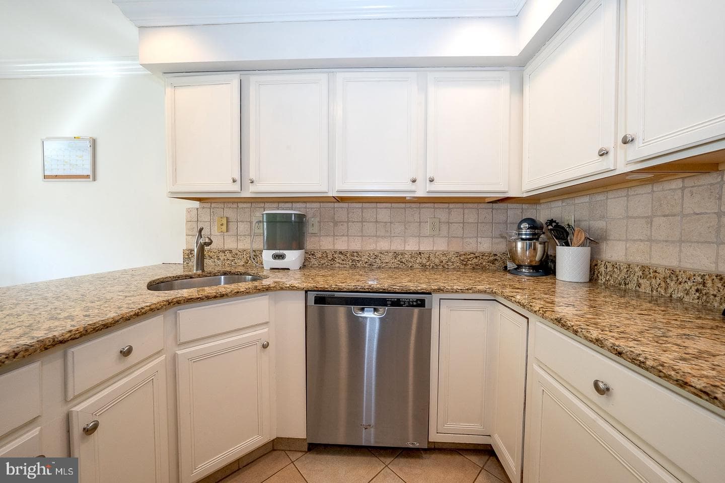 407 Hartford Square #50 photo 12
