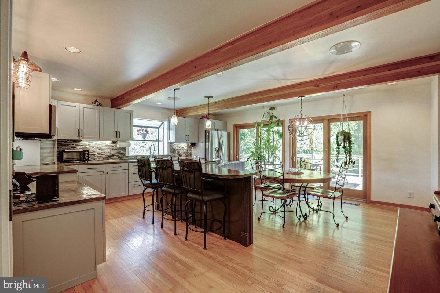 199 Sunnyside Road photo 13