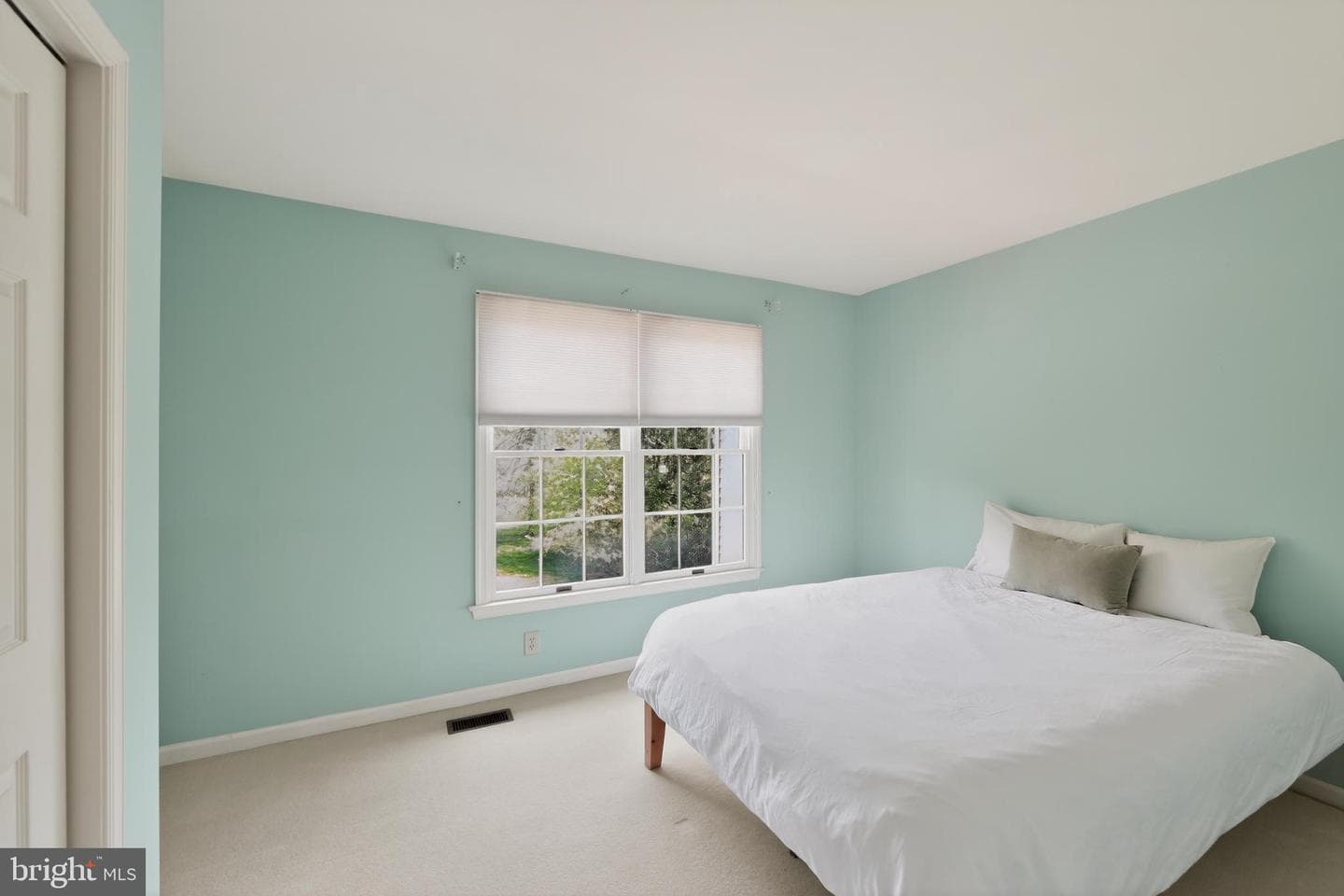 103 N Iroquois Lane photo 38