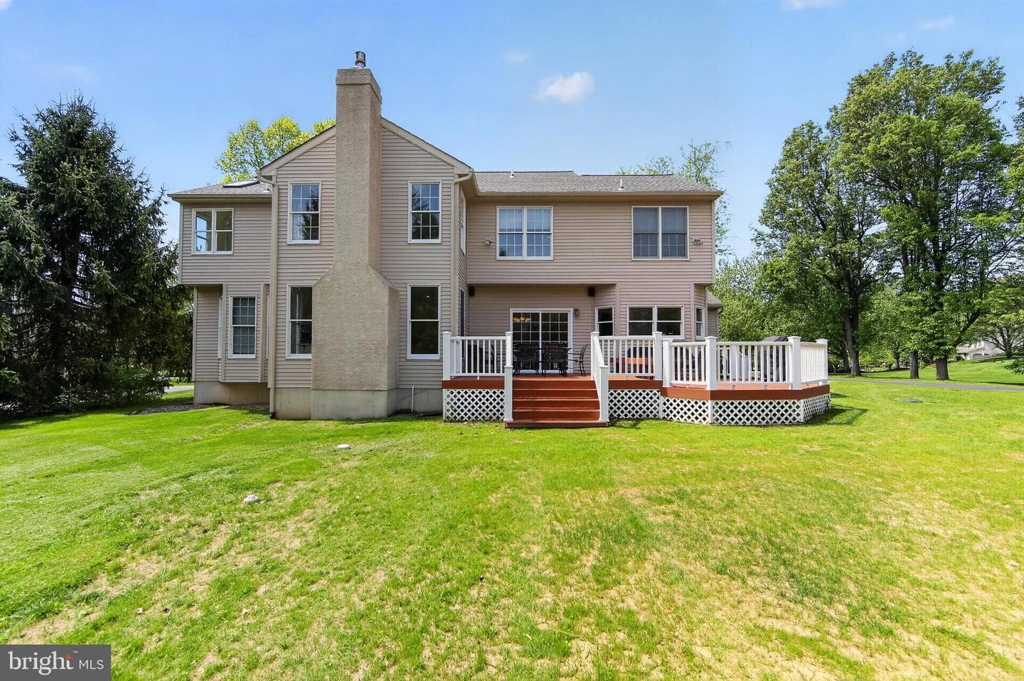 103 N Iroquois Lane photo 4