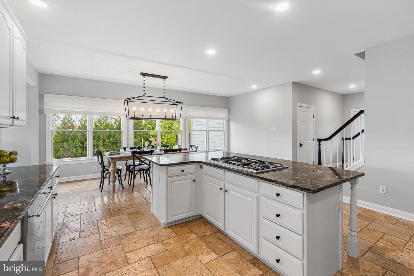 327 Twin Pond Drive photo 11