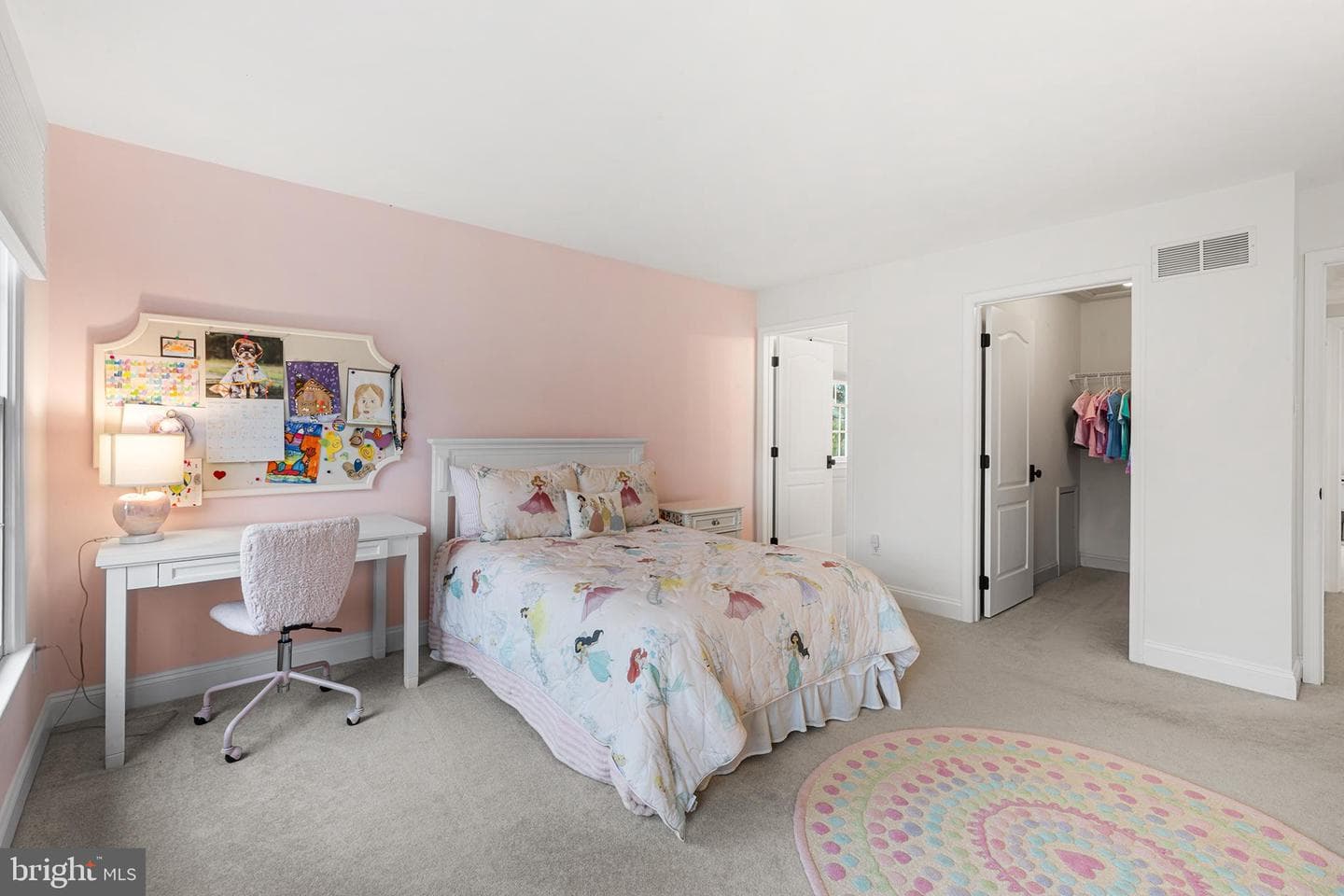 327 Twin Pond Drive photo 22