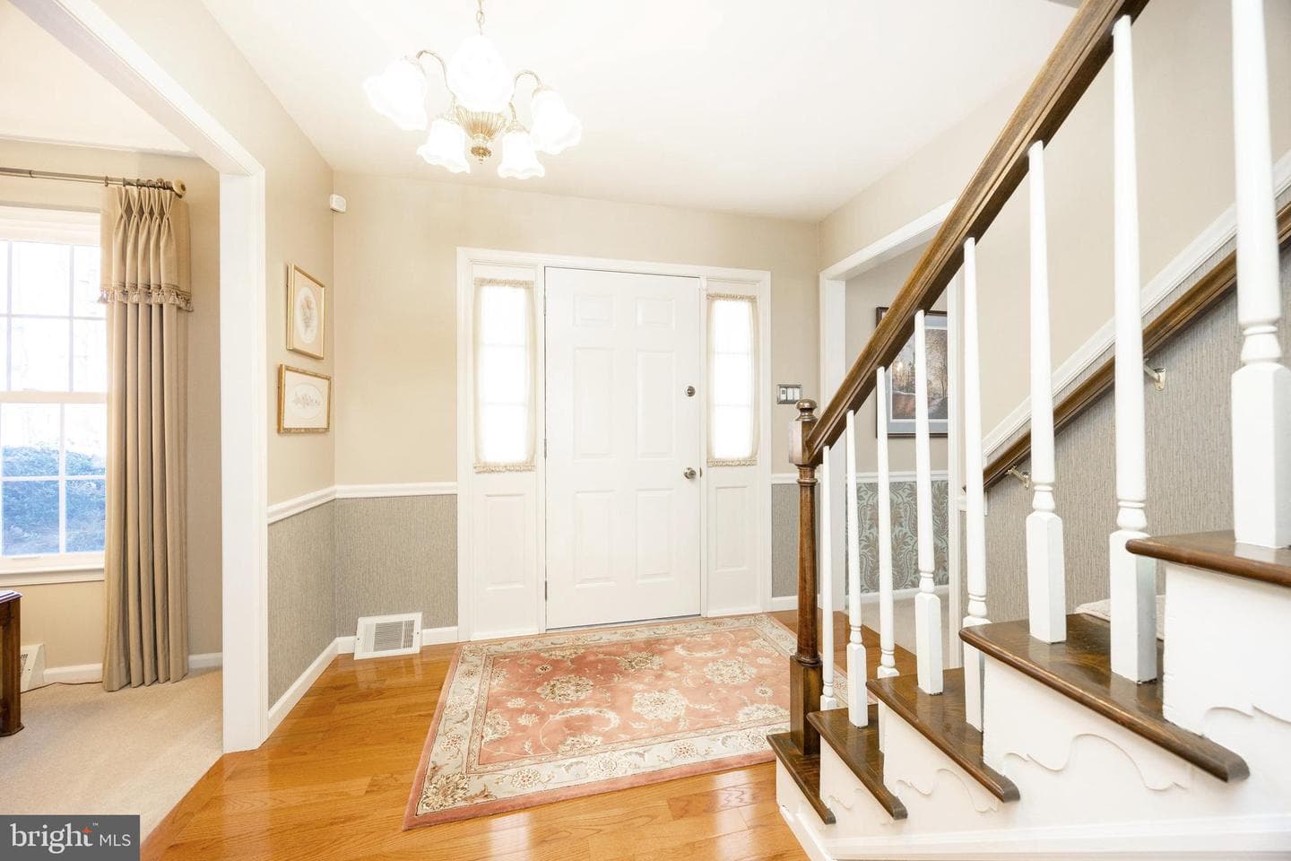 520 Peck Road photo 4