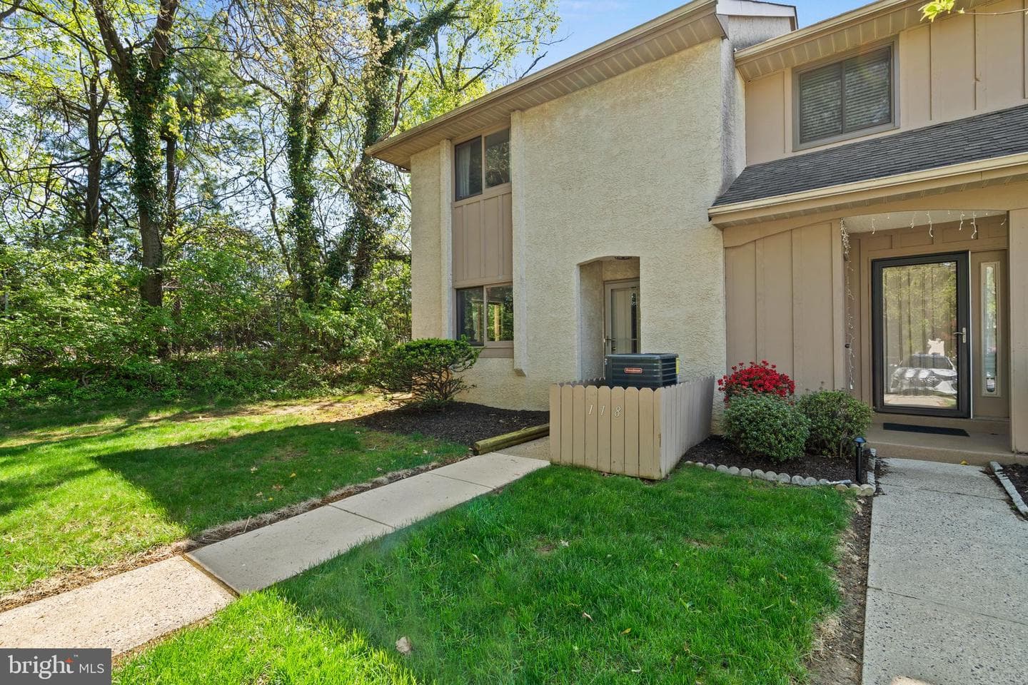 118 Josephs Way #16