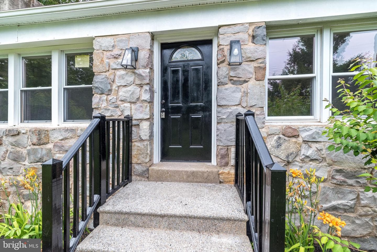 219 Stoney Run Road photo 5