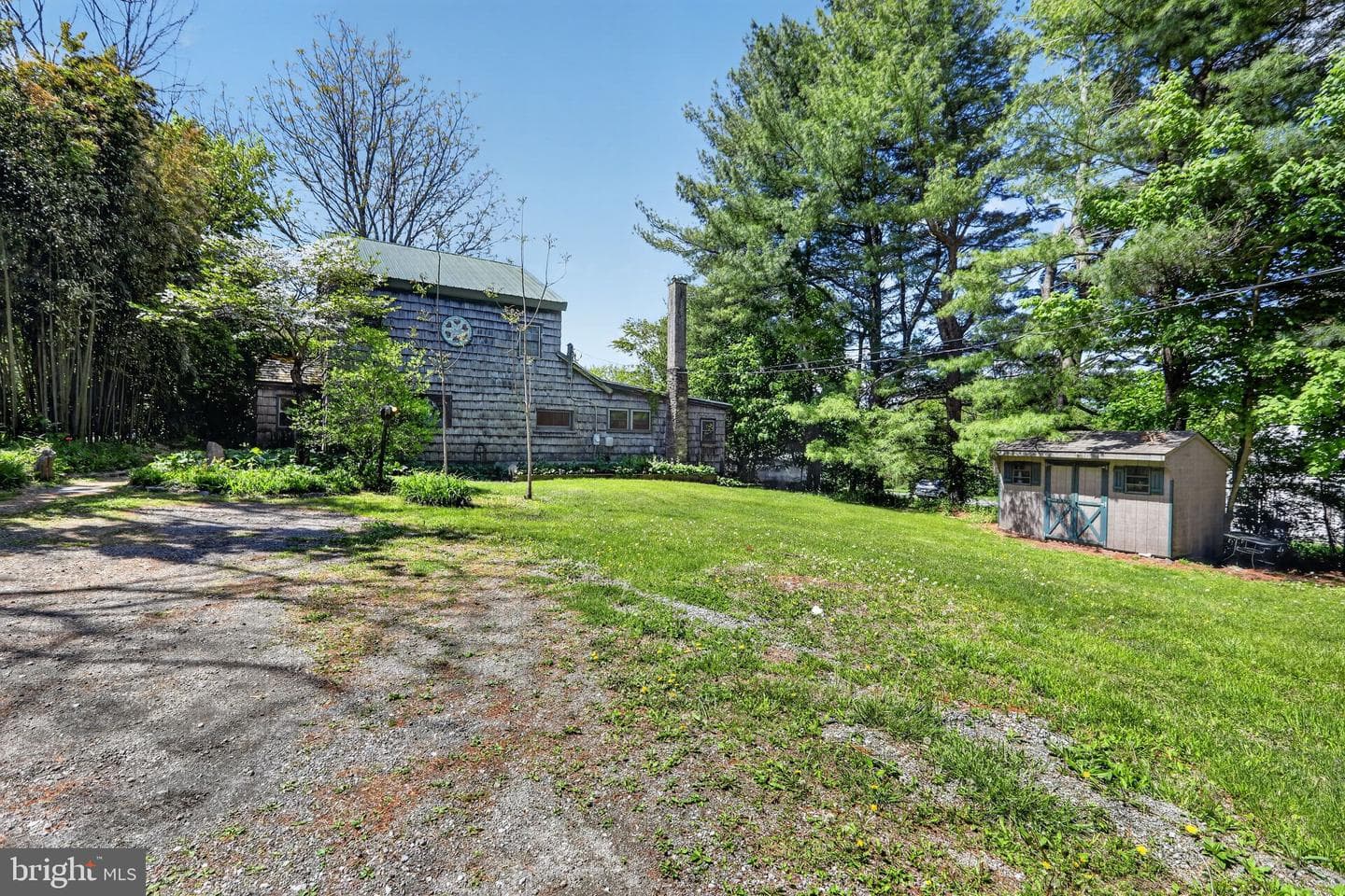 890 Doe Run Road