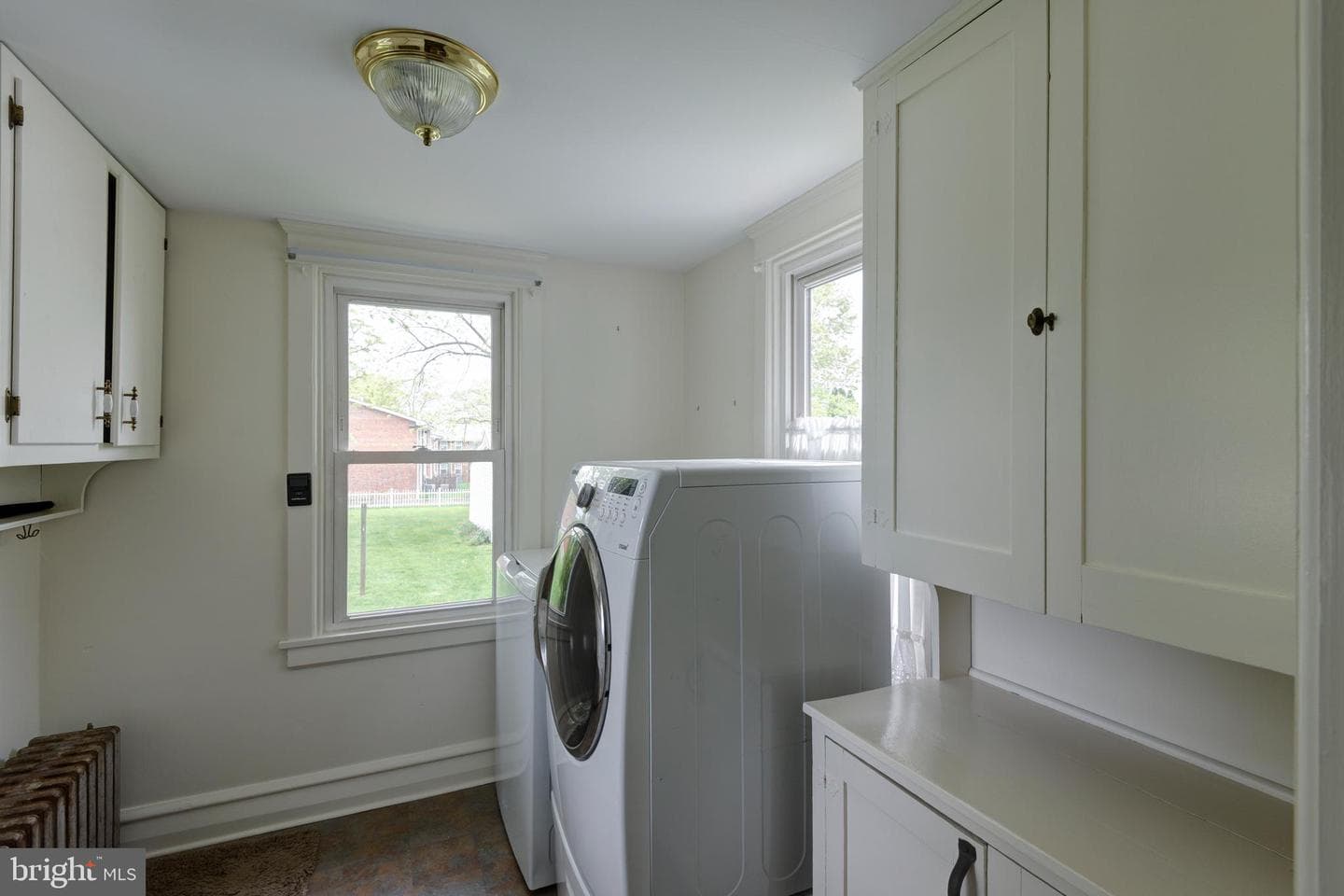 220 S 5th Street photo 11