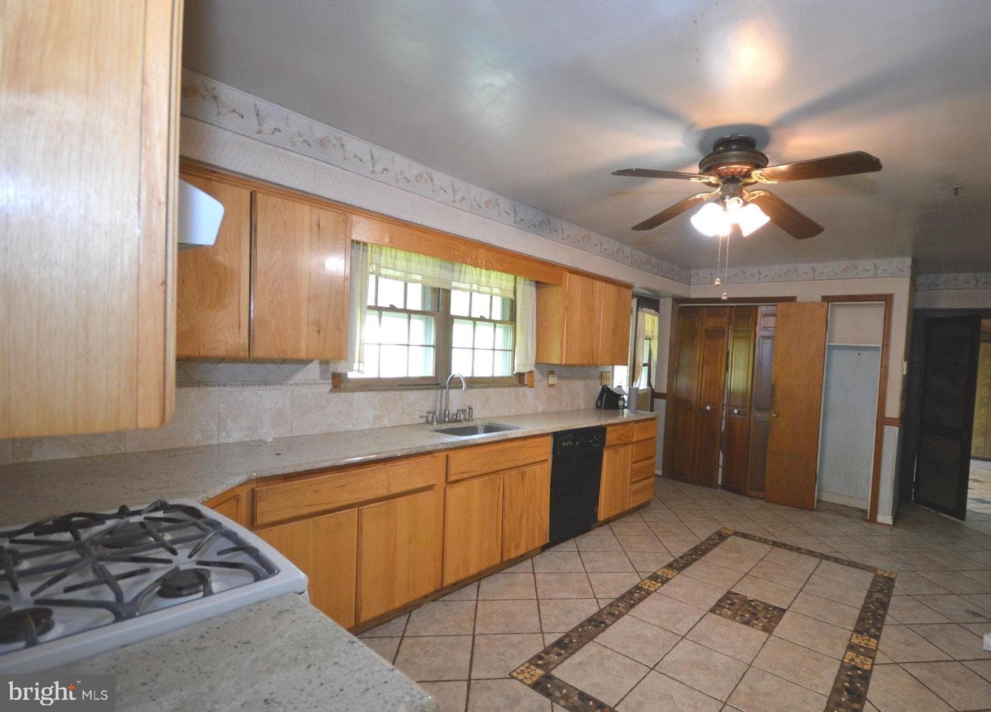 749 Street Road photo 13