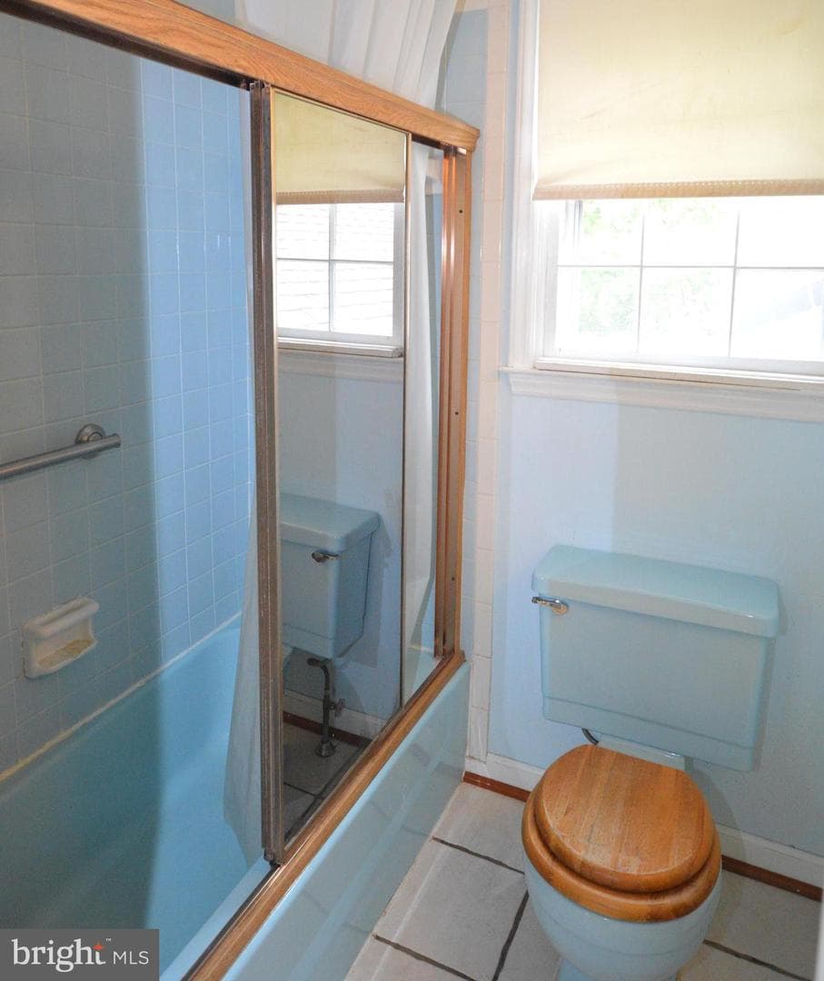 749 Street Road photo 31