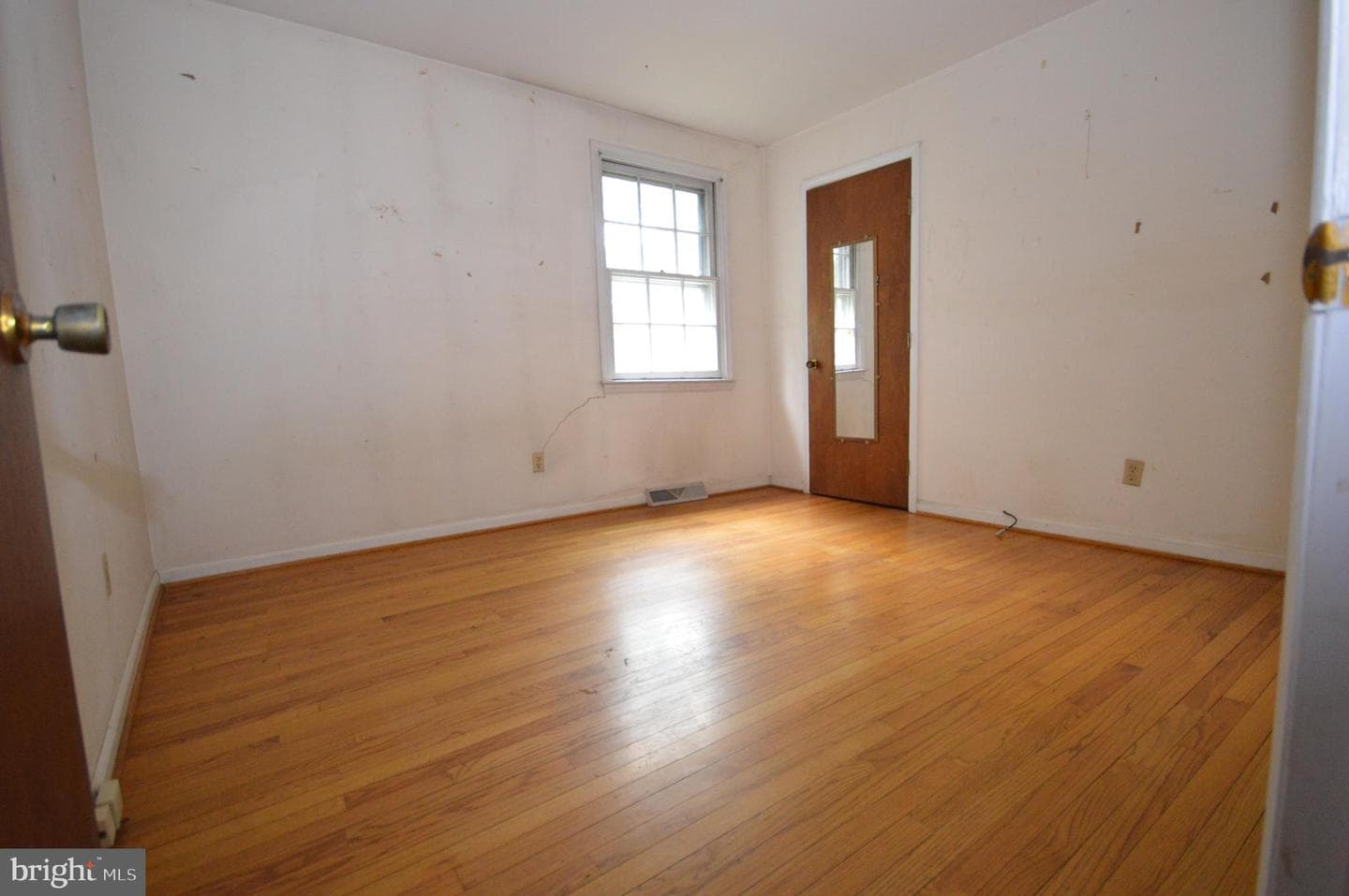 749 Street Road photo 32