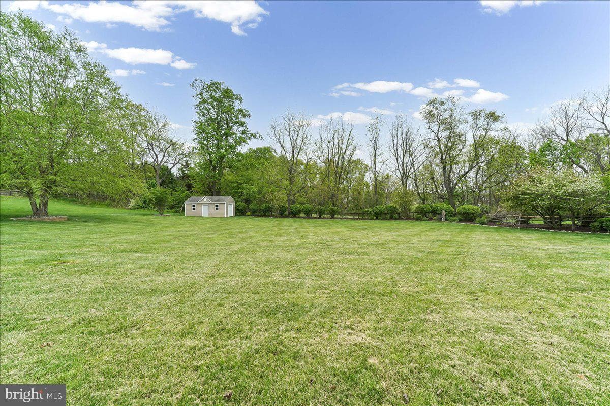 86 Mccormick Way photo 55