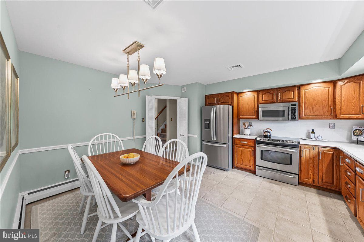 1026 Waltham Road photo 17