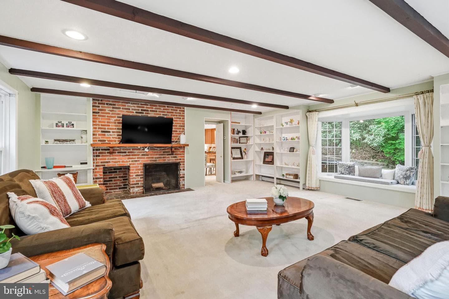407 Margo Lane photo 25