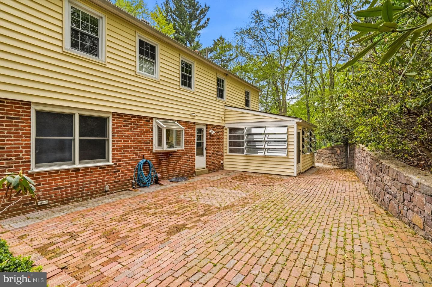 407 Margo Lane photo 52