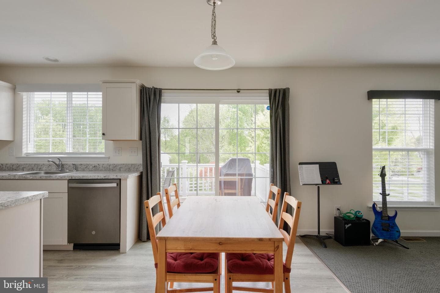 432 Highland Court photo 12