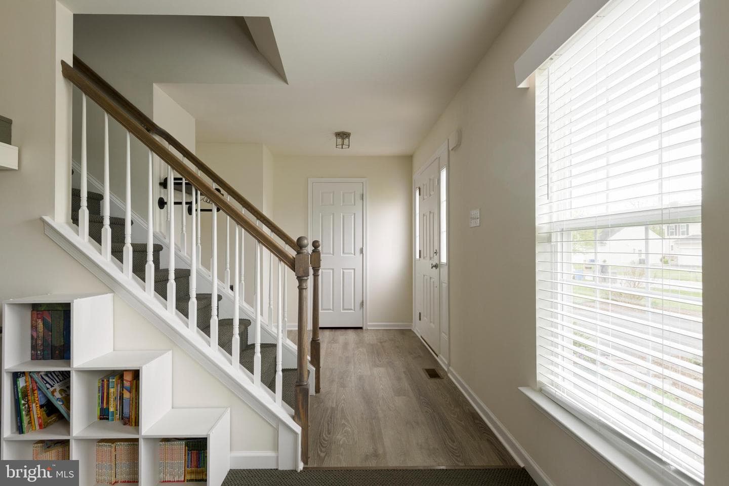 432 Highland Court photo 3