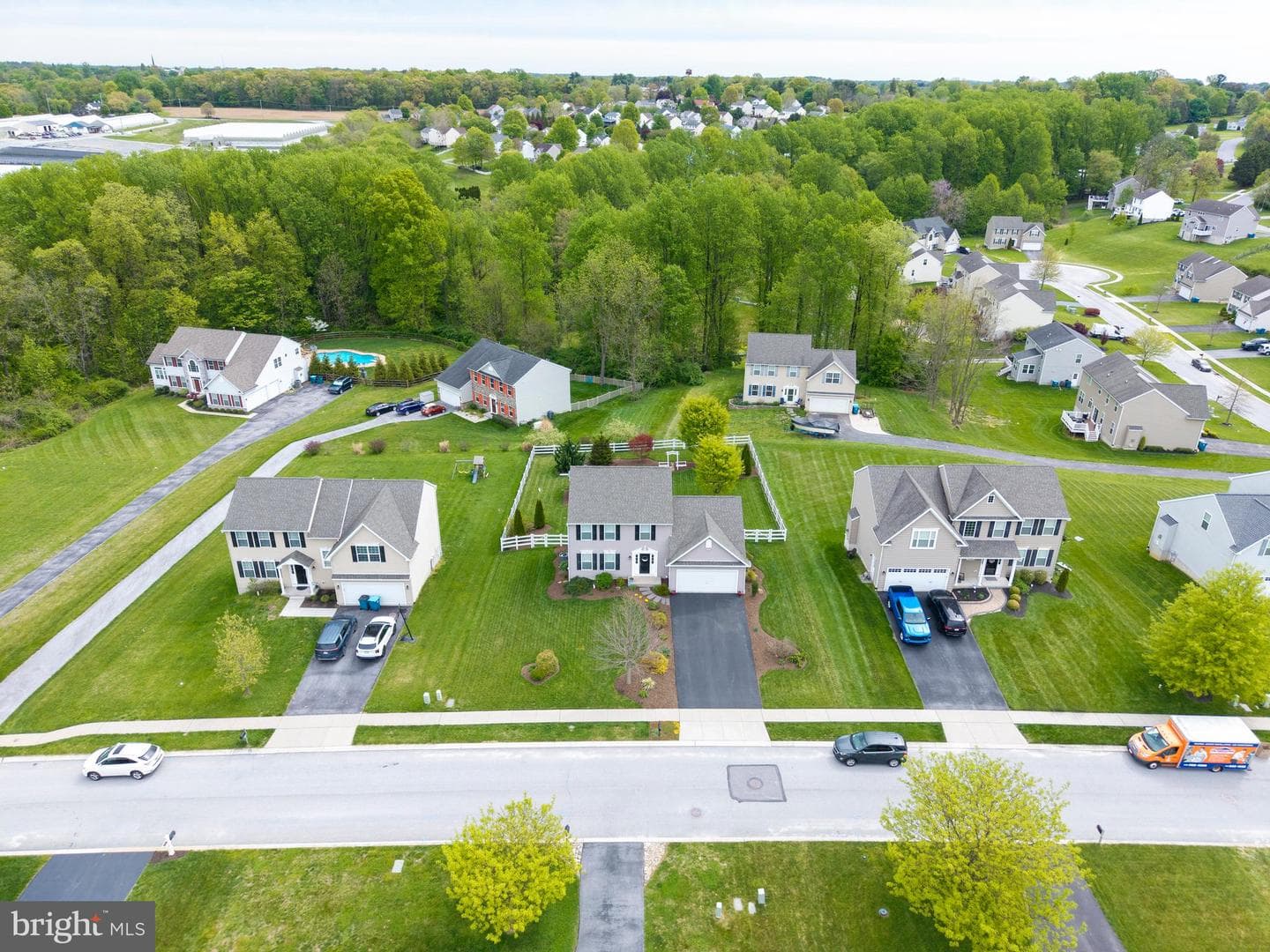 432 Highland Court photo 38