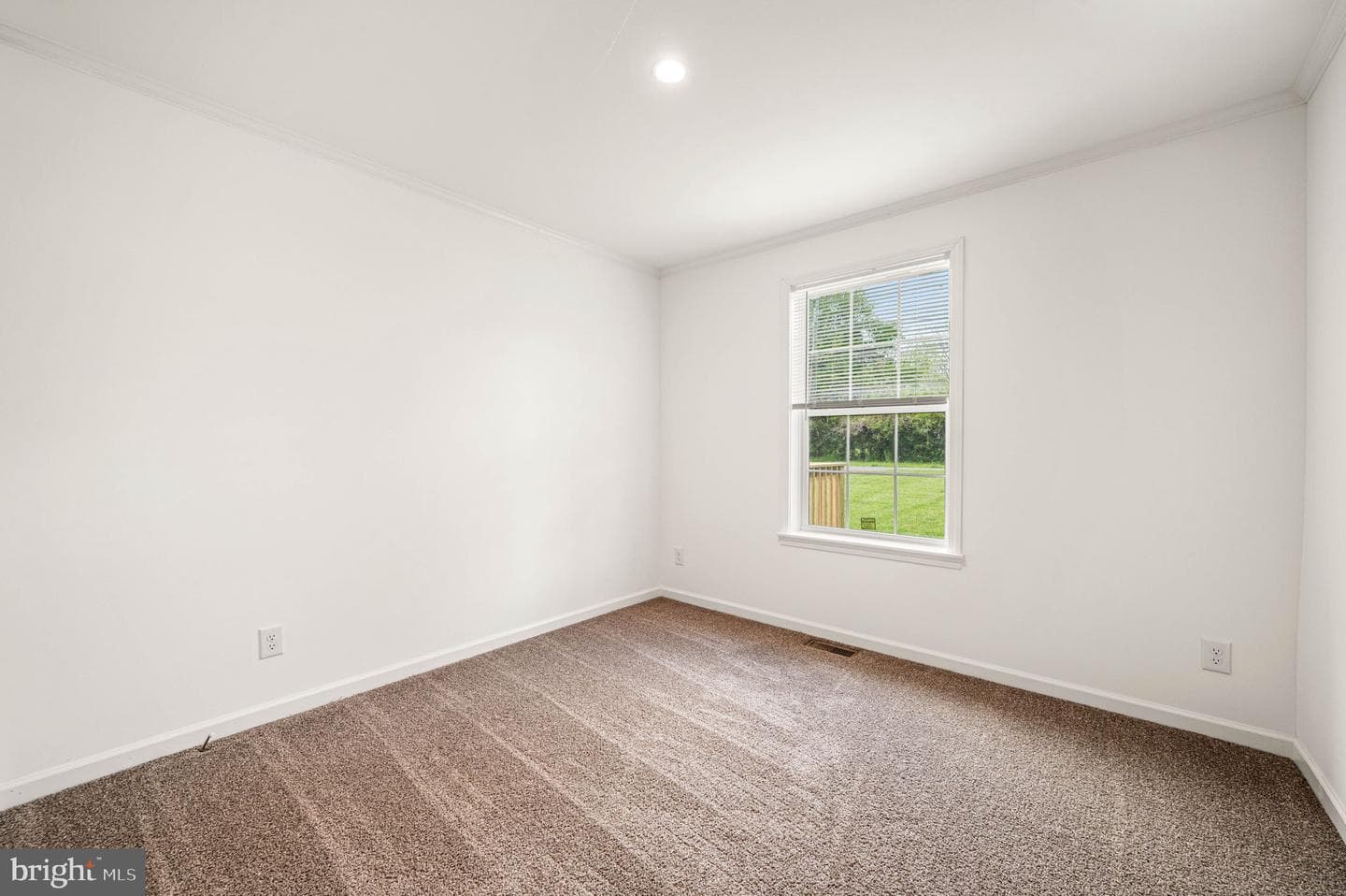 108 Third Avenue photo 25