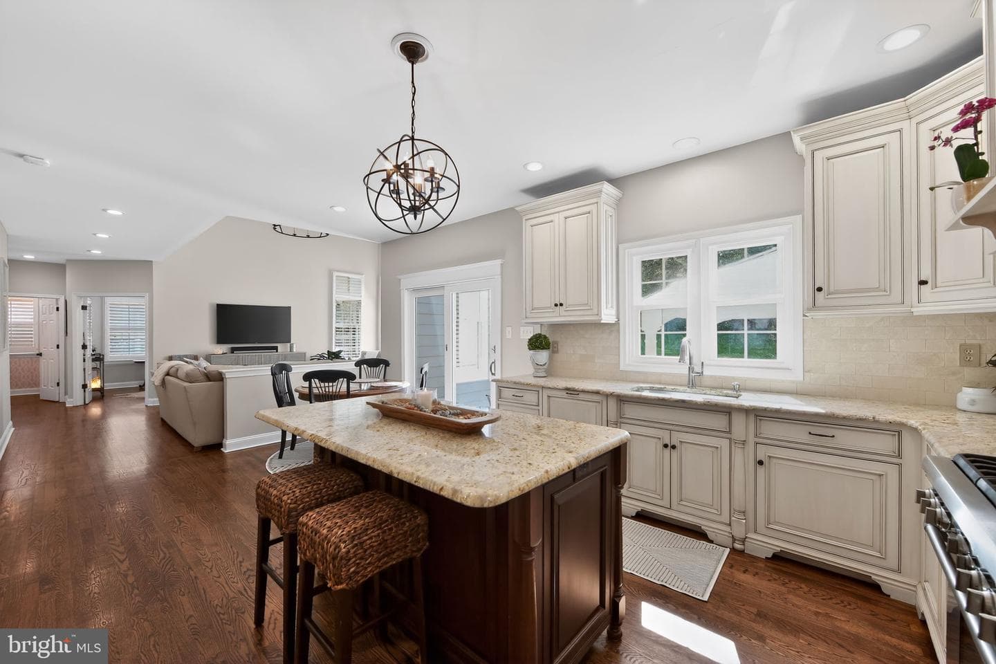 1108 Dickens Drive photo 13