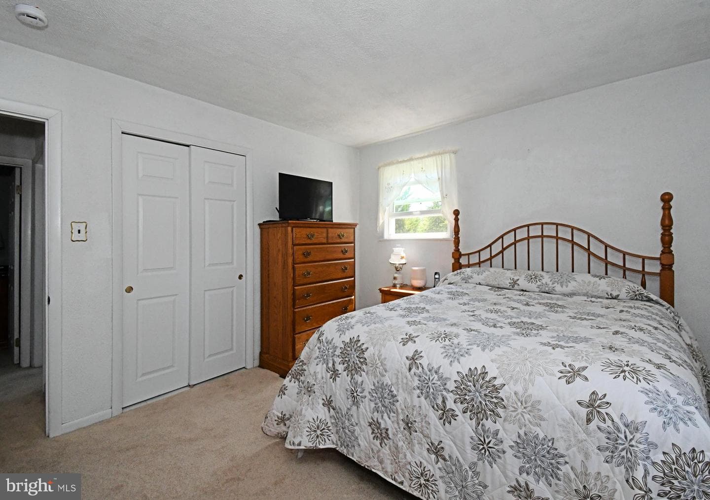 64 Mitchell Drive photo 20
