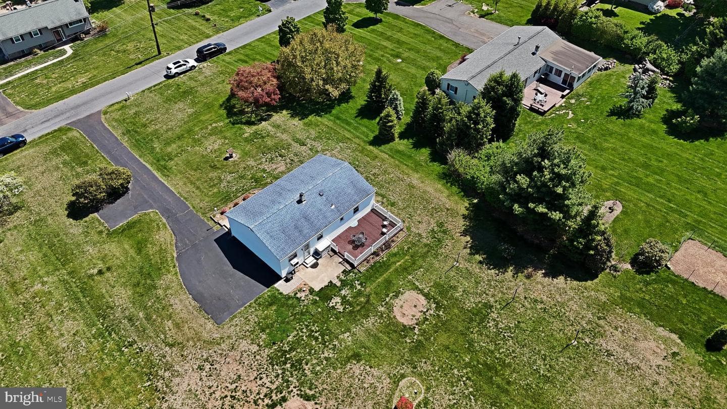 64 Mitchell Drive photo 53