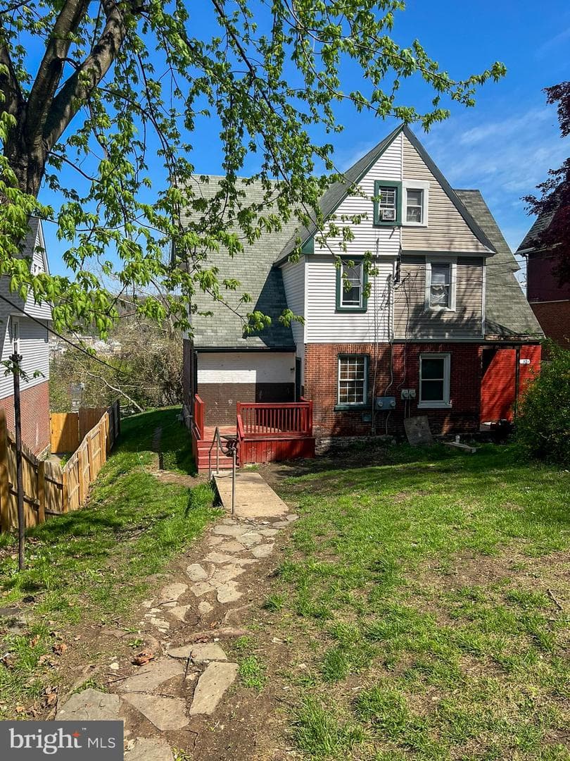 30 Oak Street photo 14