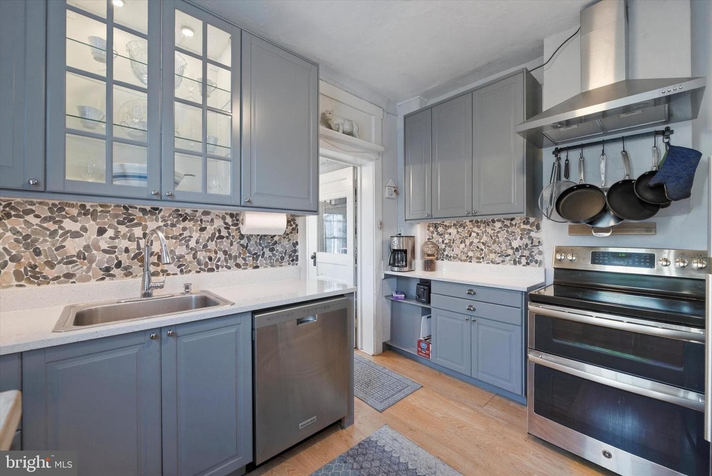 408 Highland Avenue photo 12